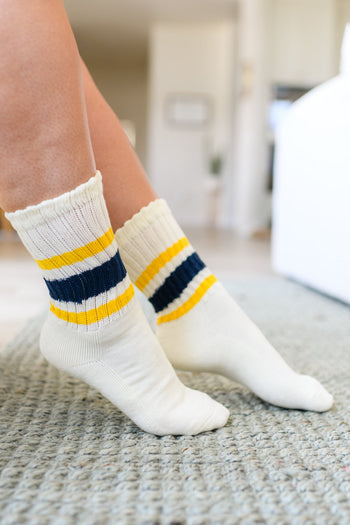 World's Best Dad Socks in Navy and Yellow Ave Shops