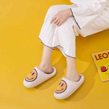 Melody Smiley Face Slippers Trendsi