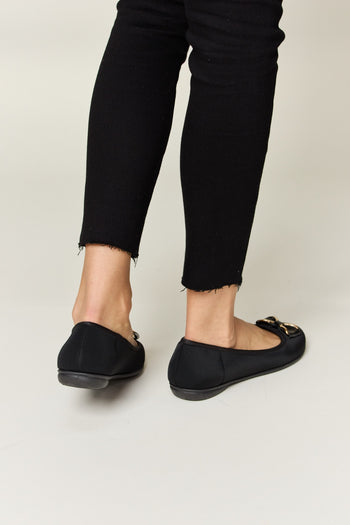 Forever Link Metal Buckle Flat Loafers Trendsi