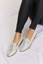 Forever Link Rhinestone Point Toe Loafers Trendsi