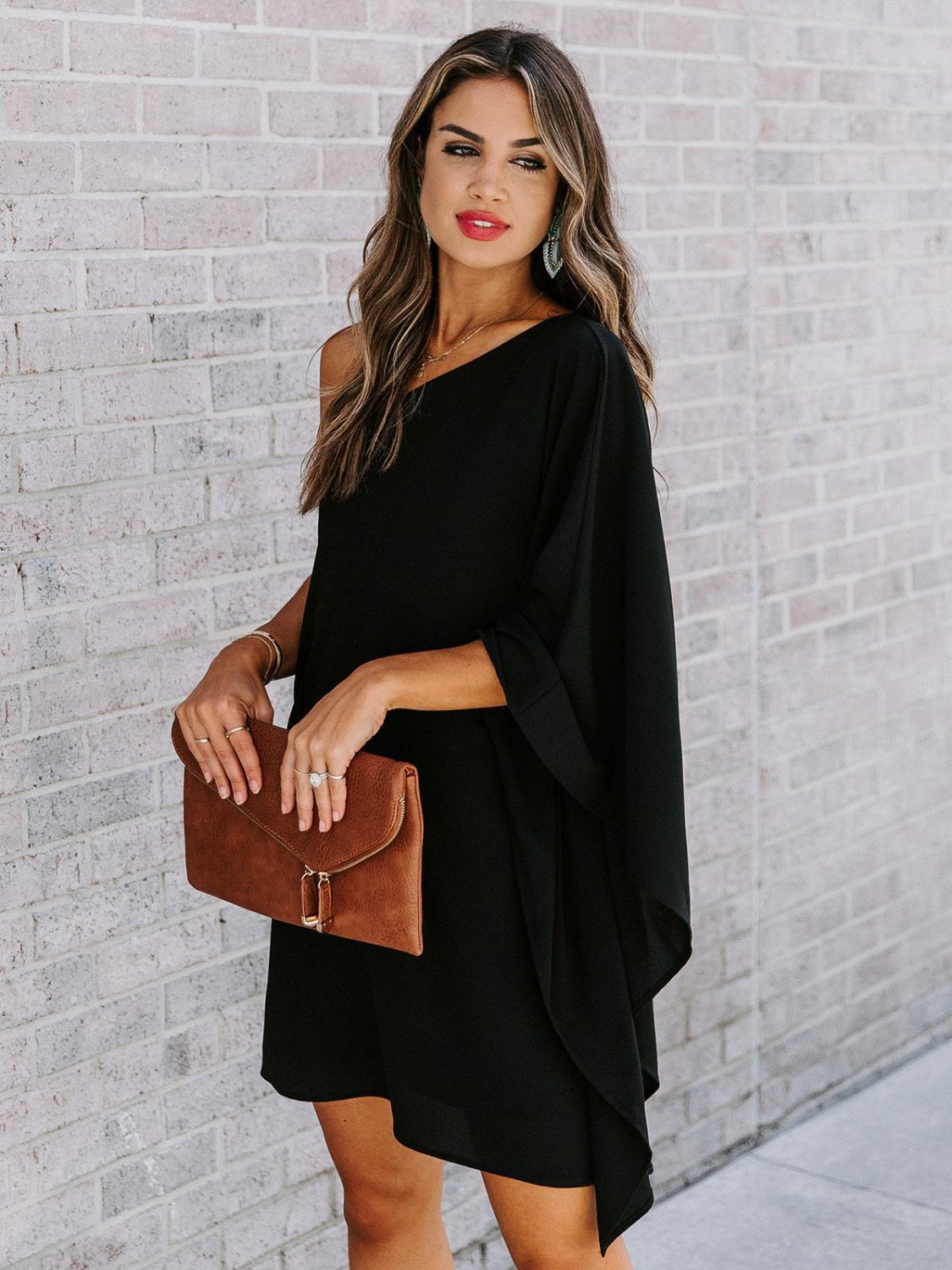 Single Shoulder Kimono Sleeve Mini Dress Trendsi